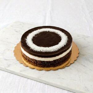 Vegan cake "Bounty"